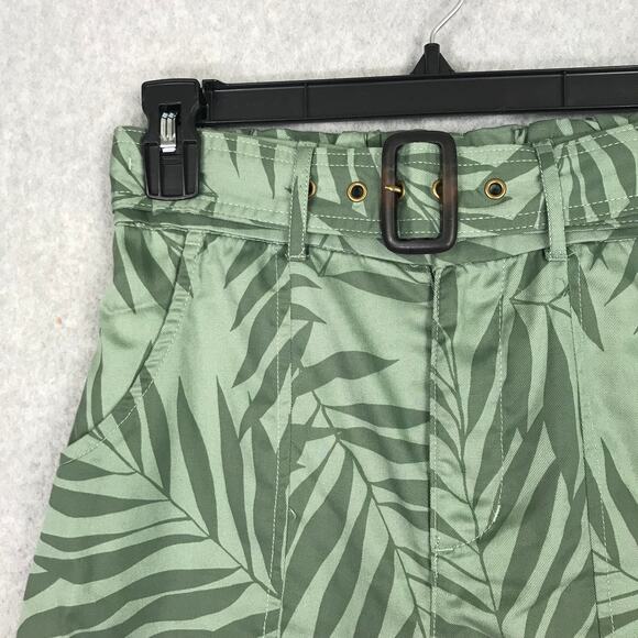 C&C California Shorts Womens Small Belt Palm‎ Resort Coastal Vacation Lyocell - Picture 2 of 10